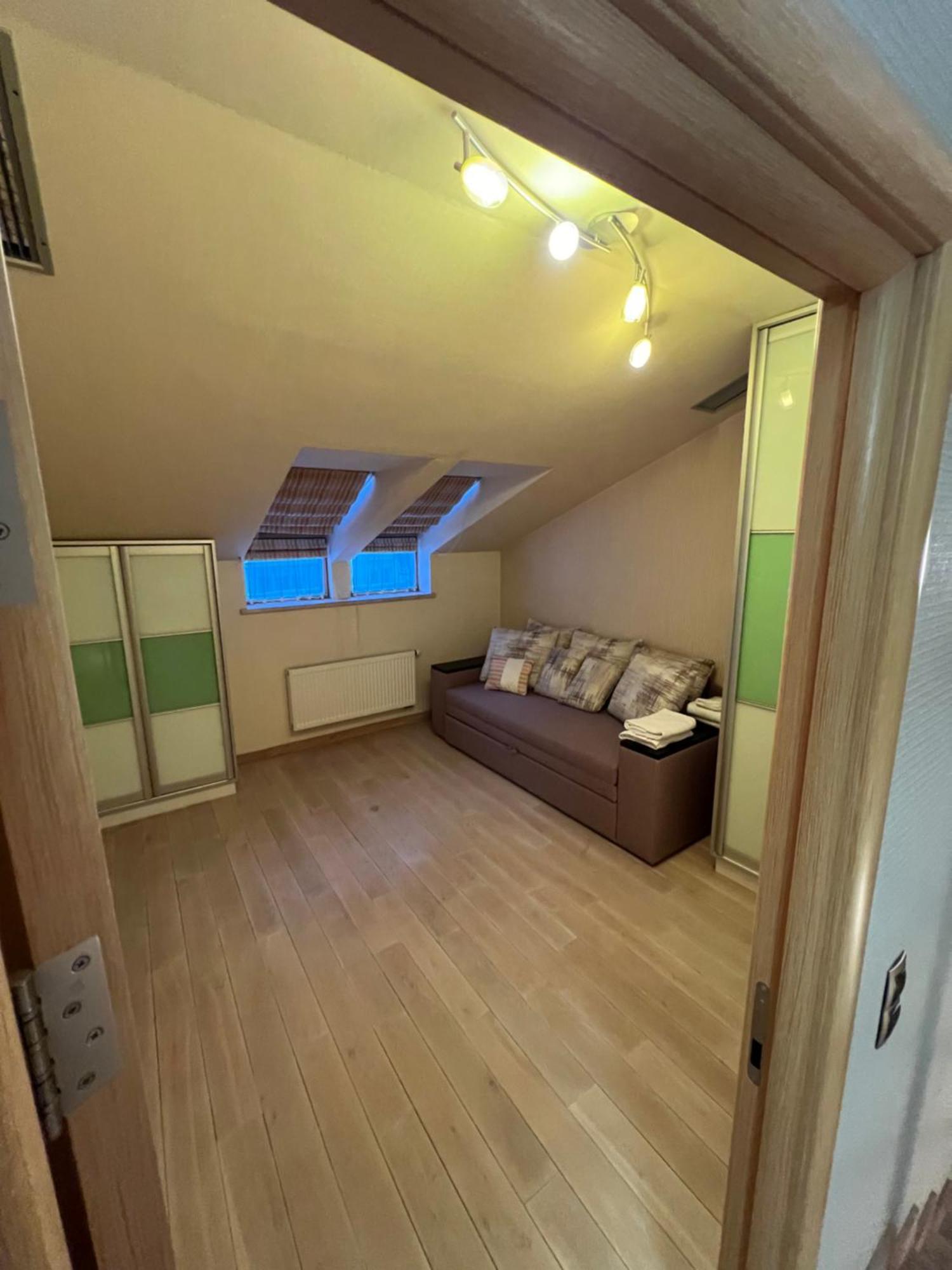 Apartment On Arkhipenka With Panorama View Lviv Exterior photo