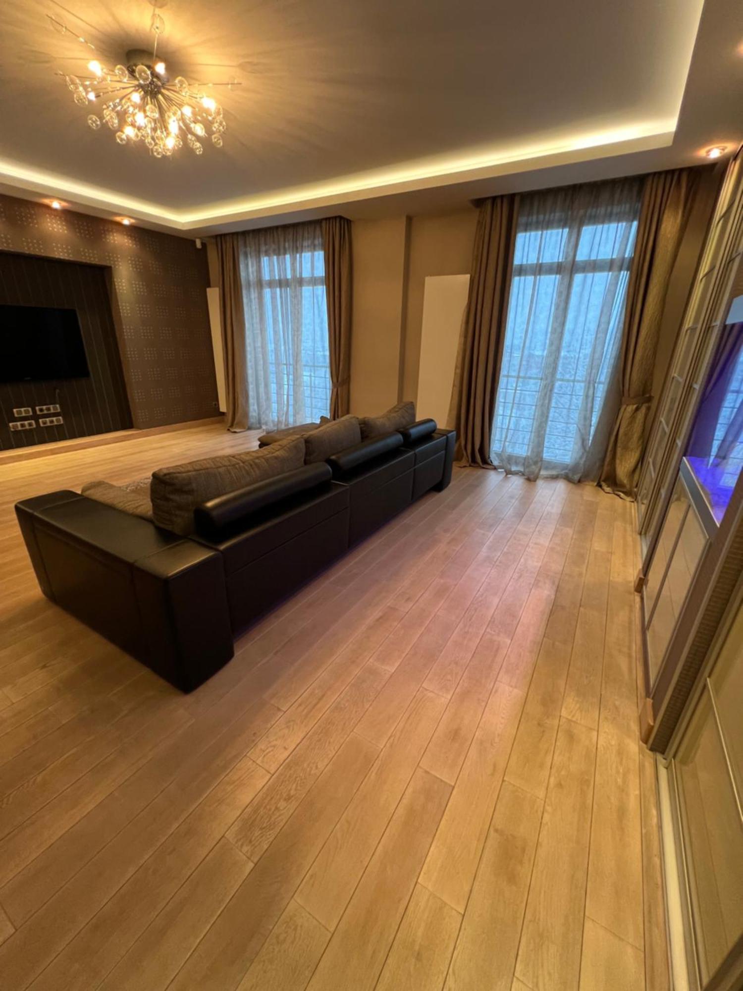 Apartment On Arkhipenka With Panorama View Lviv Exterior photo