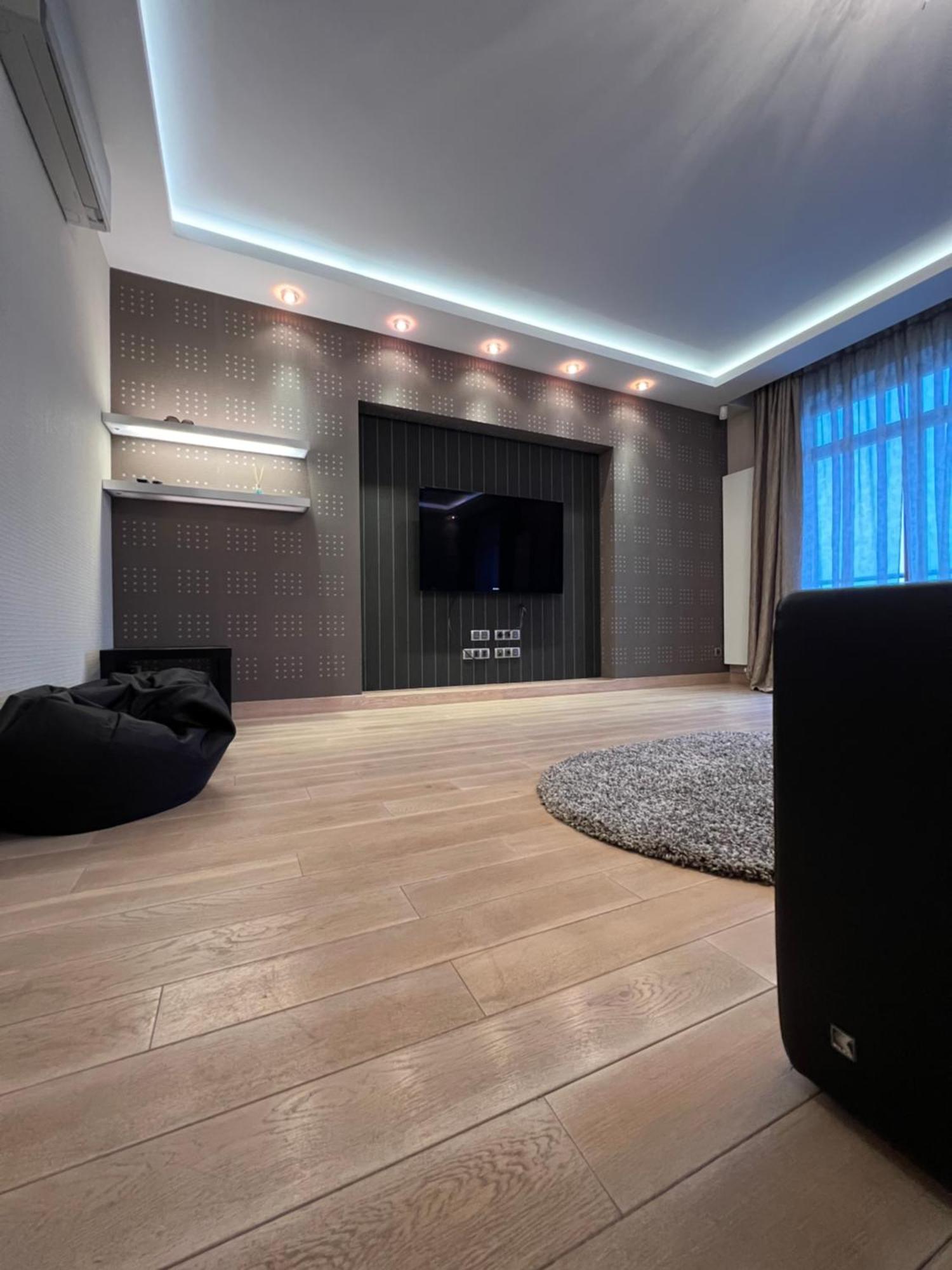 Apartment On Arkhipenka With Panorama View Lviv Exterior photo