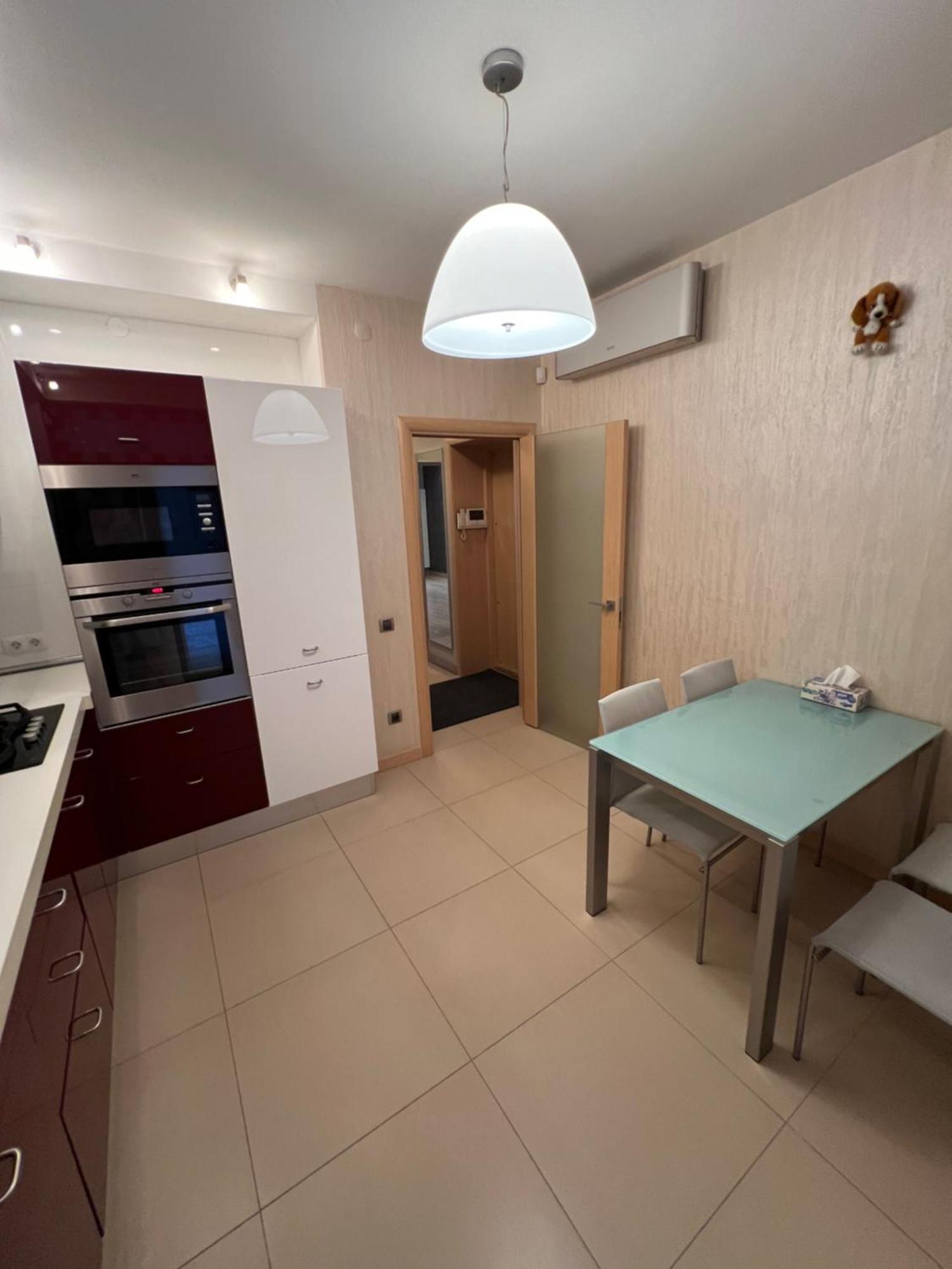 Apartment On Arkhipenka With Panorama View Lviv Exterior photo
