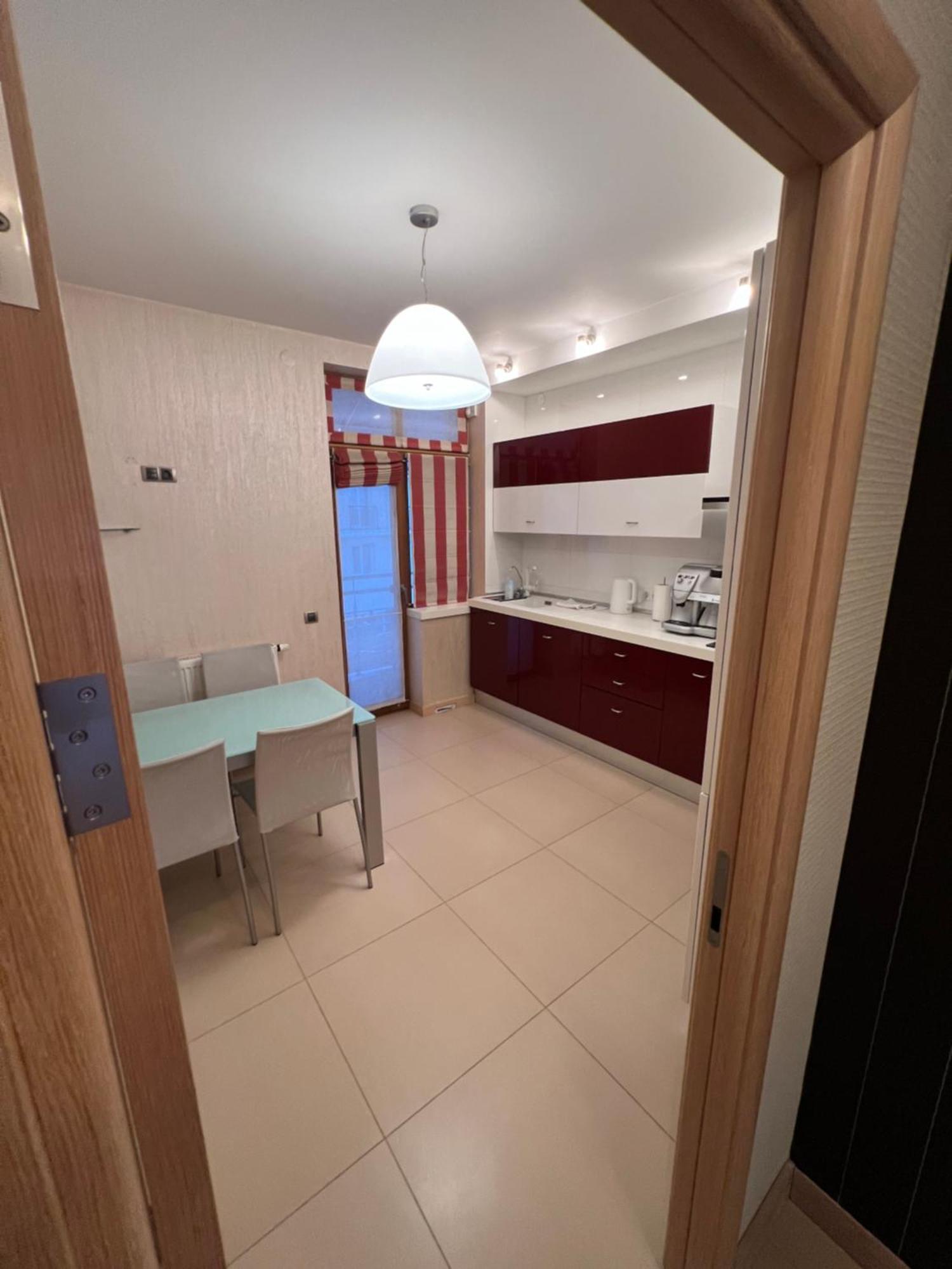 Apartment On Arkhipenka With Panorama View Lviv Exterior photo